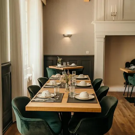 Le Cro-magnon 3* Les Eyzies