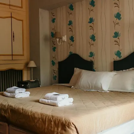 Le Cro-magnon Hotel Les Eyzies