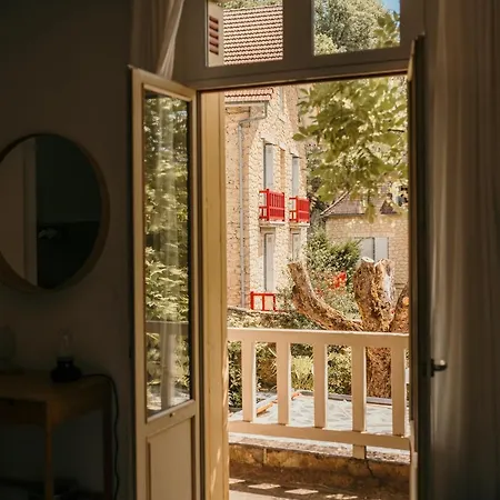 Le Cro-magnon Hotel Les Eyzies