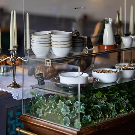 Le Cro-magnon - Hôtel&restaurant - Piscine - Climatisation 3* Les Eyzies