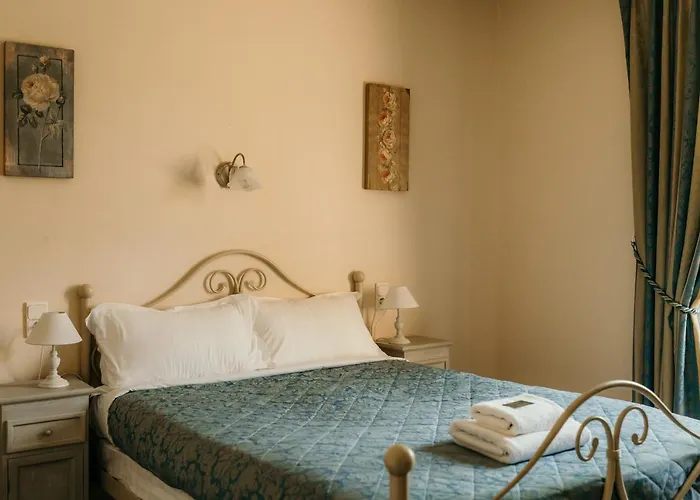 Hotel Le Cro-magnon Les Eyzies