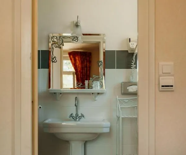 Hotel Le Cro-magnon 3*