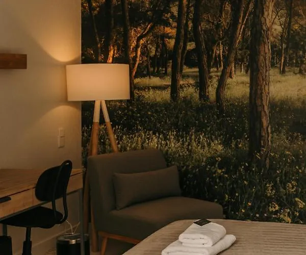 Le Cro-magnon Hotel 3*