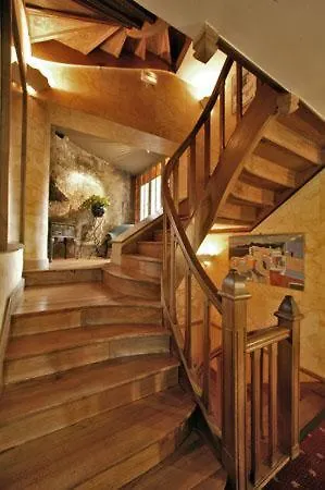 Hotel Le Cro-magnon Les Eyzies